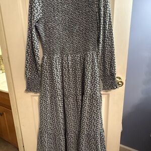 Long Sleeve Floral Midi Dress in Navy and White